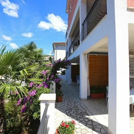 5 Apartment
